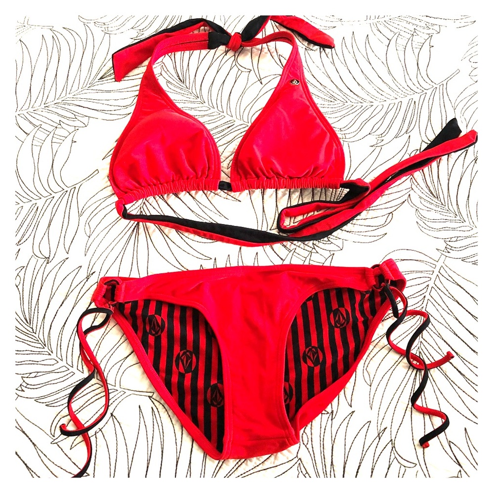 Women’s Volcom Red 👙 Size S